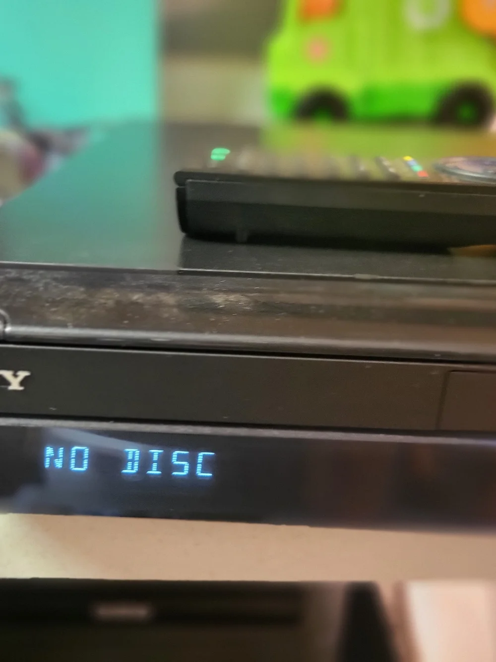Sony Black Portable Blu-ray/DVD Player with Remote